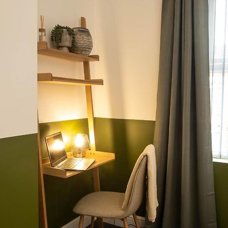 Eden House Villa Ковънтри Екстериор снимка