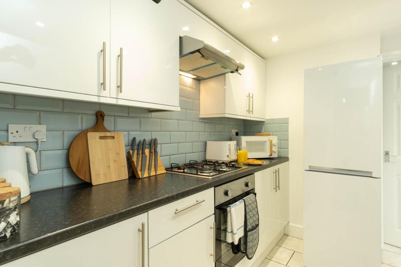 Eden House Villa Ковънтри Екстериор снимка