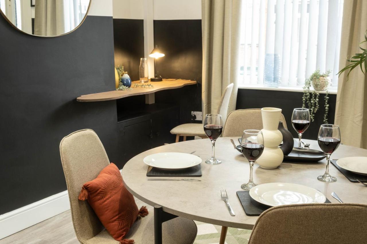 Eden House Villa Ковънтри Екстериор снимка