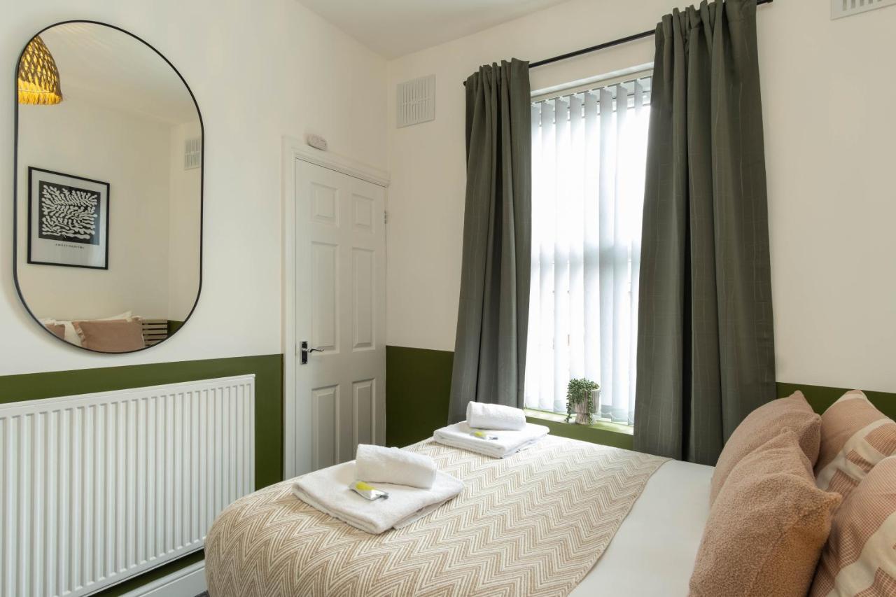 Eden House Villa Ковънтри Екстериор снимка